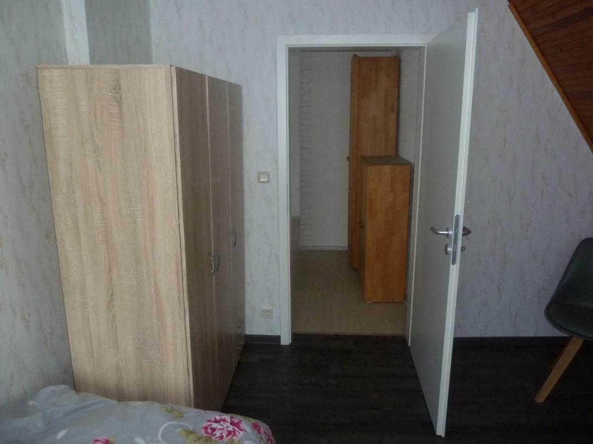 Ferienwohnung im gelben Haus Brotterode Exterior foto