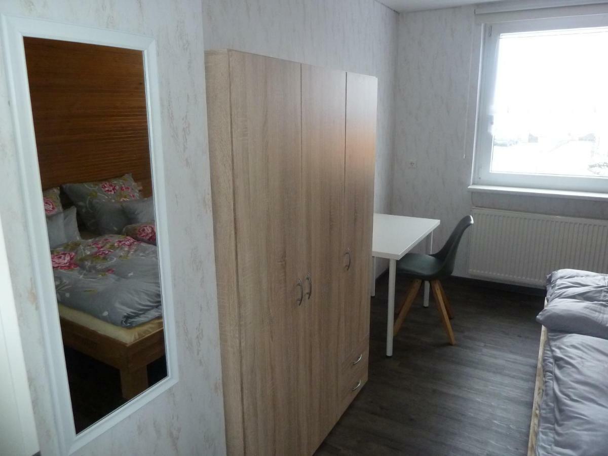 Ferienwohnung im gelben Haus Brotterode Exterior foto